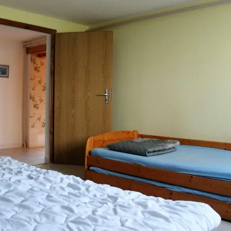 Apartamento Cozy In With Beautiful Garden