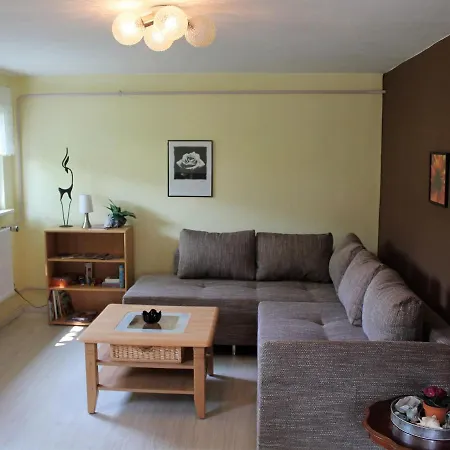 Cozy In With Beautiful Garden Apartamento *